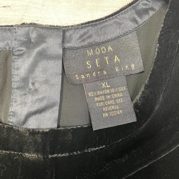 MODA SETA Black Velour Velvet Tank Holiday  Top Shirt Sleeveless  SZ XL C101642 - Picture 3 of 6